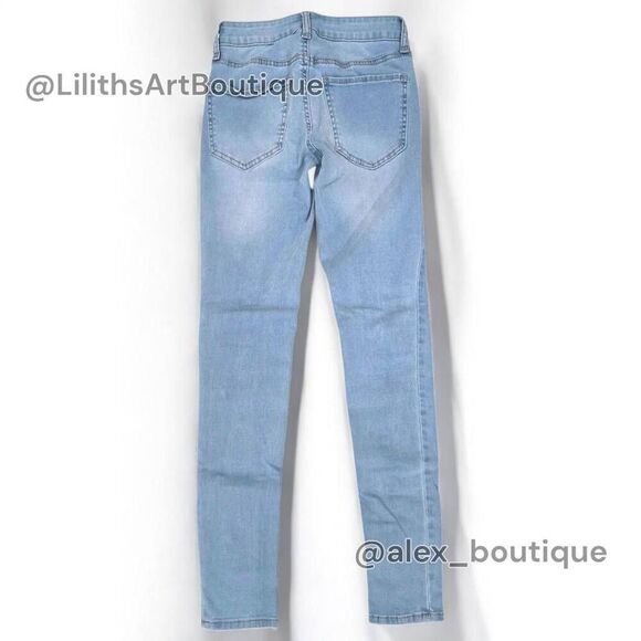 SO Low Rise Ultimate Jeggings(A033)-Size 0/24W for Women - Picture 5 of 10